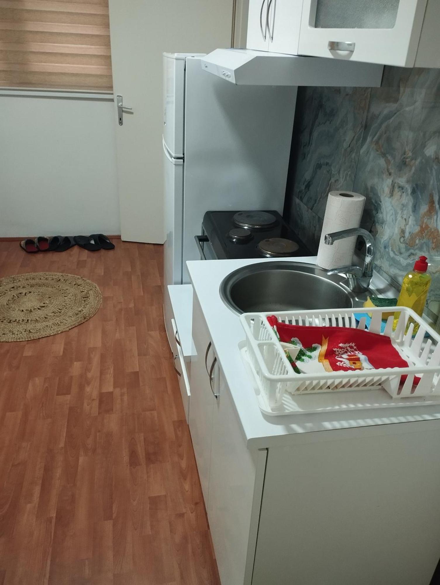 Mikica Apartment *